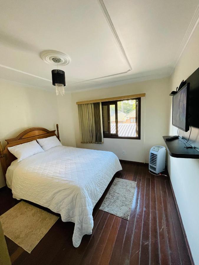 Residencial Pine House Hotel Canela Eksteriør billede