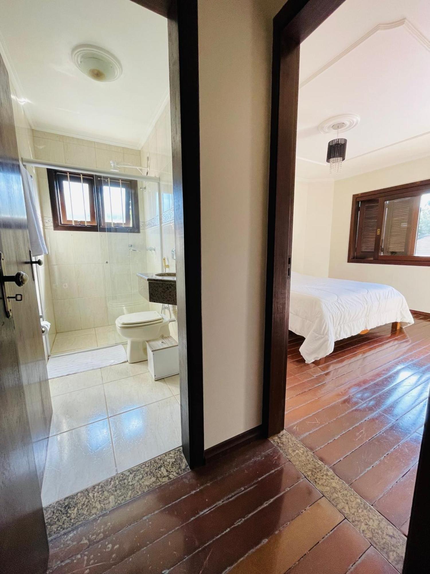 Residencial Pine House Hotel Canela Eksteriør billede